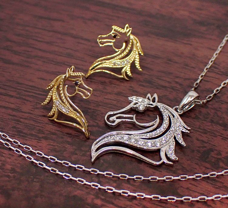 午のデザインジュエリー